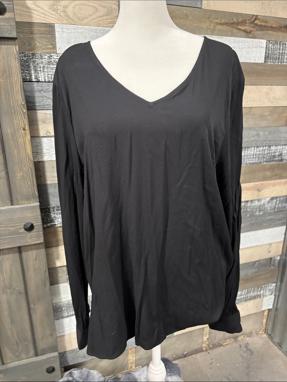 Harley Davidson Classic V-Neck Long Sleeve Women's Top - Black